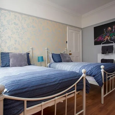 Kwatera prywatna The Townhouse *
