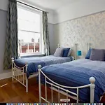 Homestay The Townhouse
